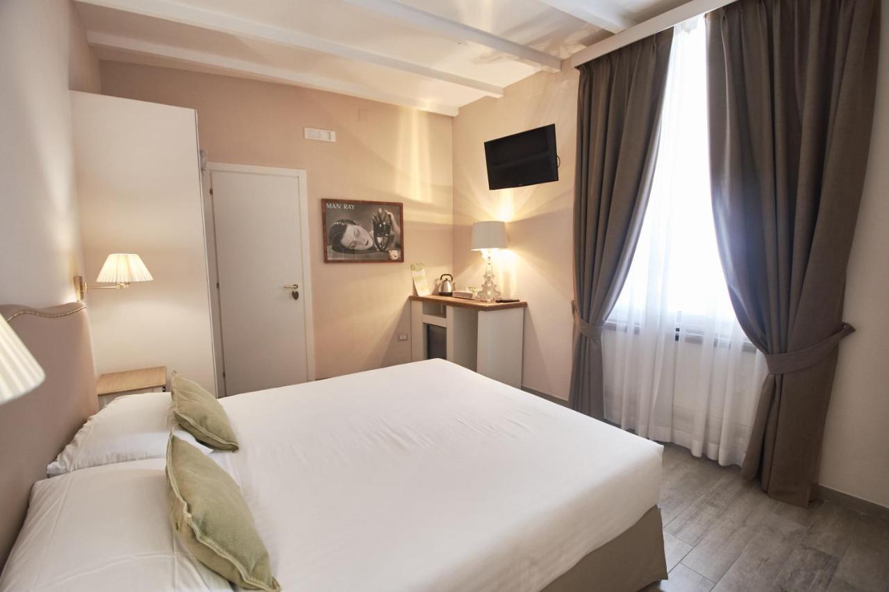 Cas'E Charming House Hotel Caserta Exterior photo